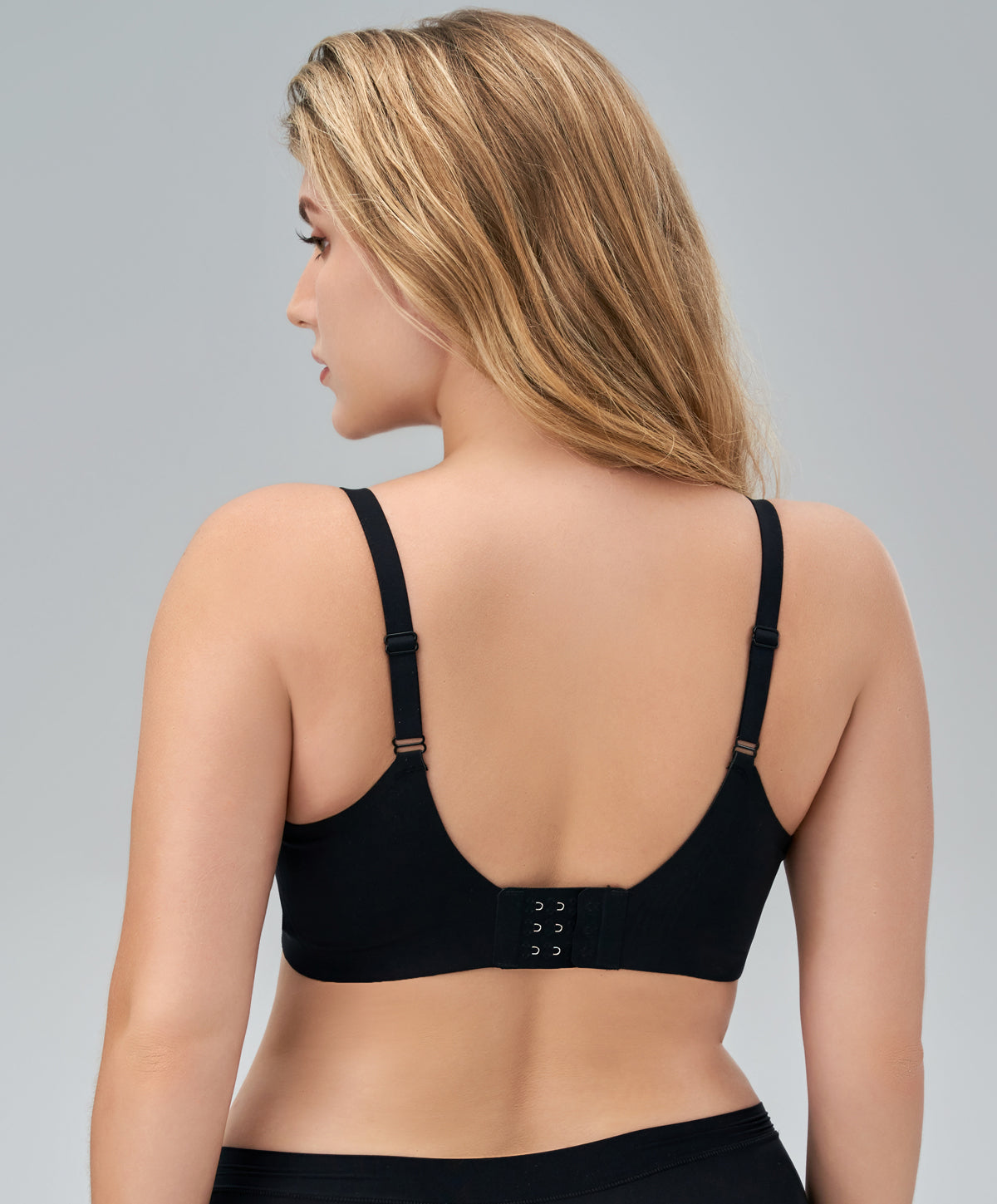 NEXT-TO-SKIN Seam Free Full Coverage Bralette 209-3127B