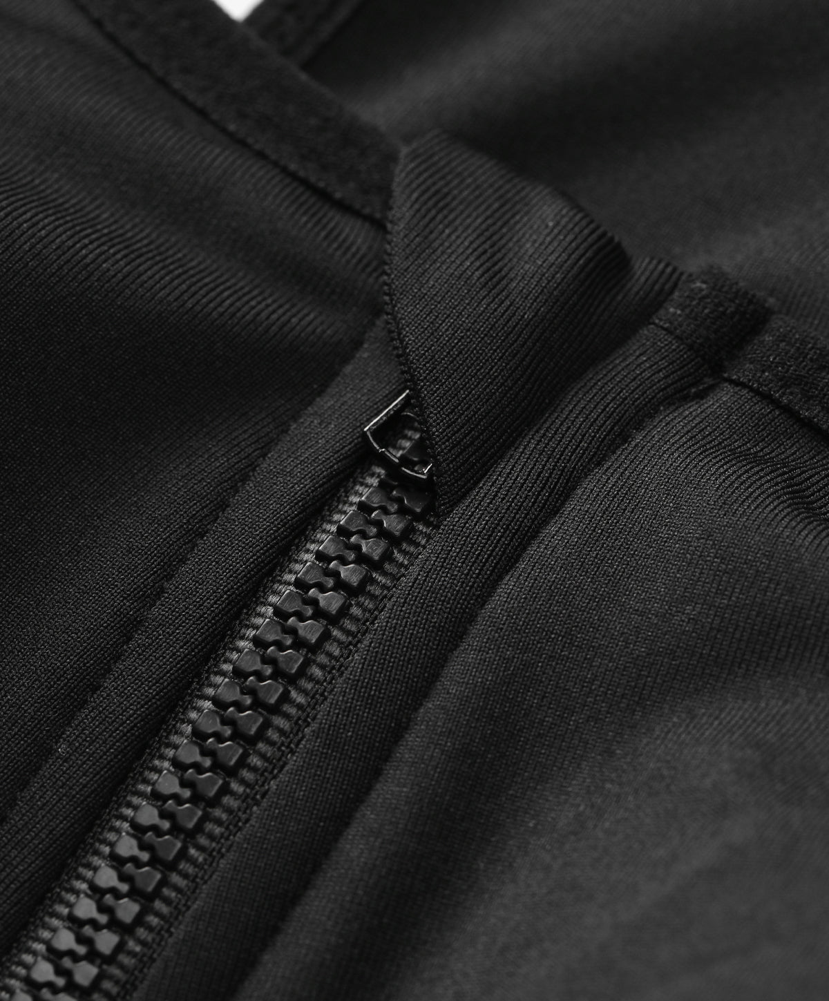 Energized Aircool Moisture Wick Zip Front Racerback Sports Bra 206-3028C