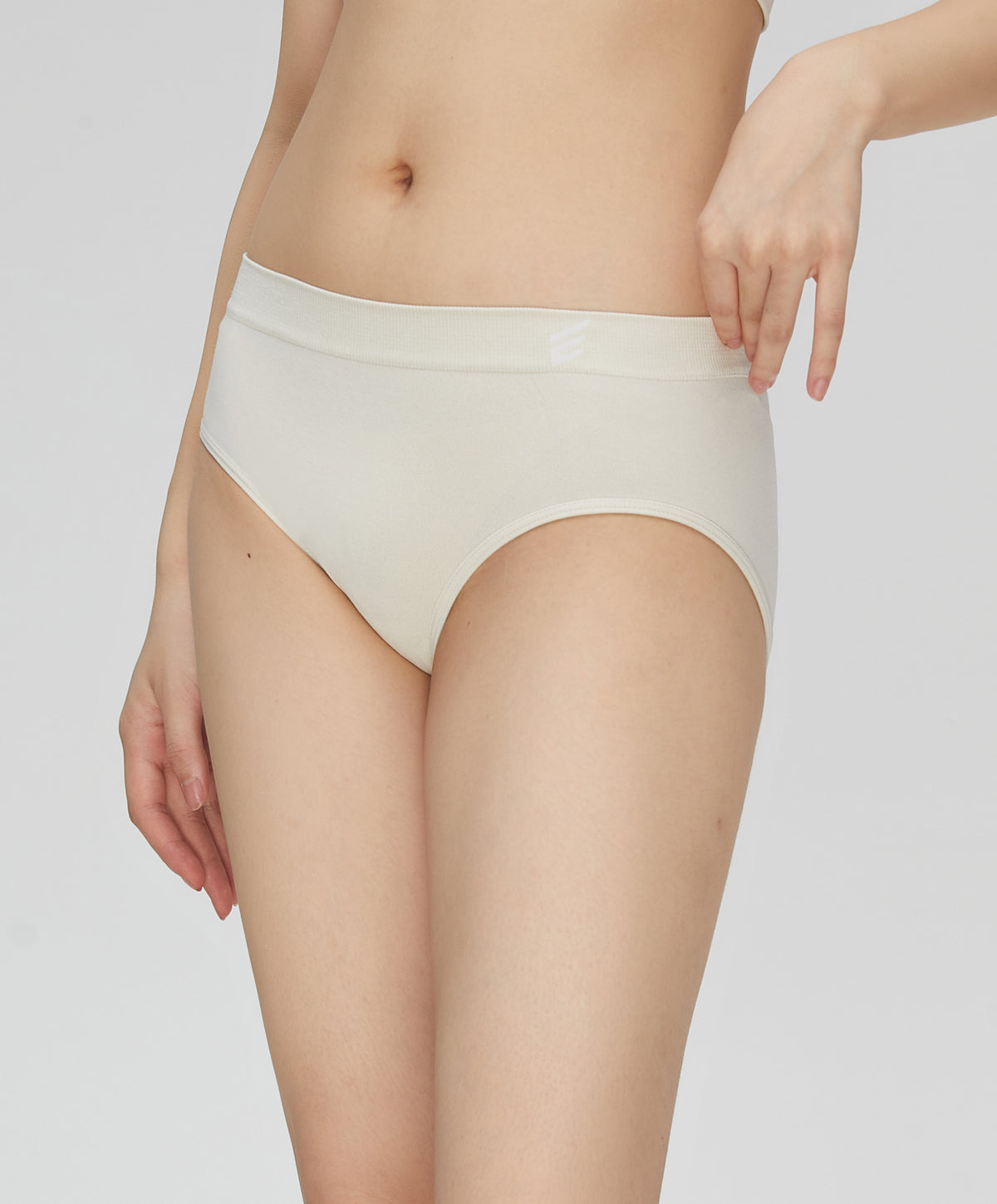 Kanta Active Midrise Period Underwear - Graphite – Happy Natural Products  Canada